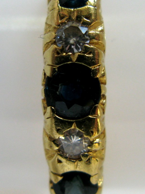 18ct Gold Sapphire and Diamond Ring